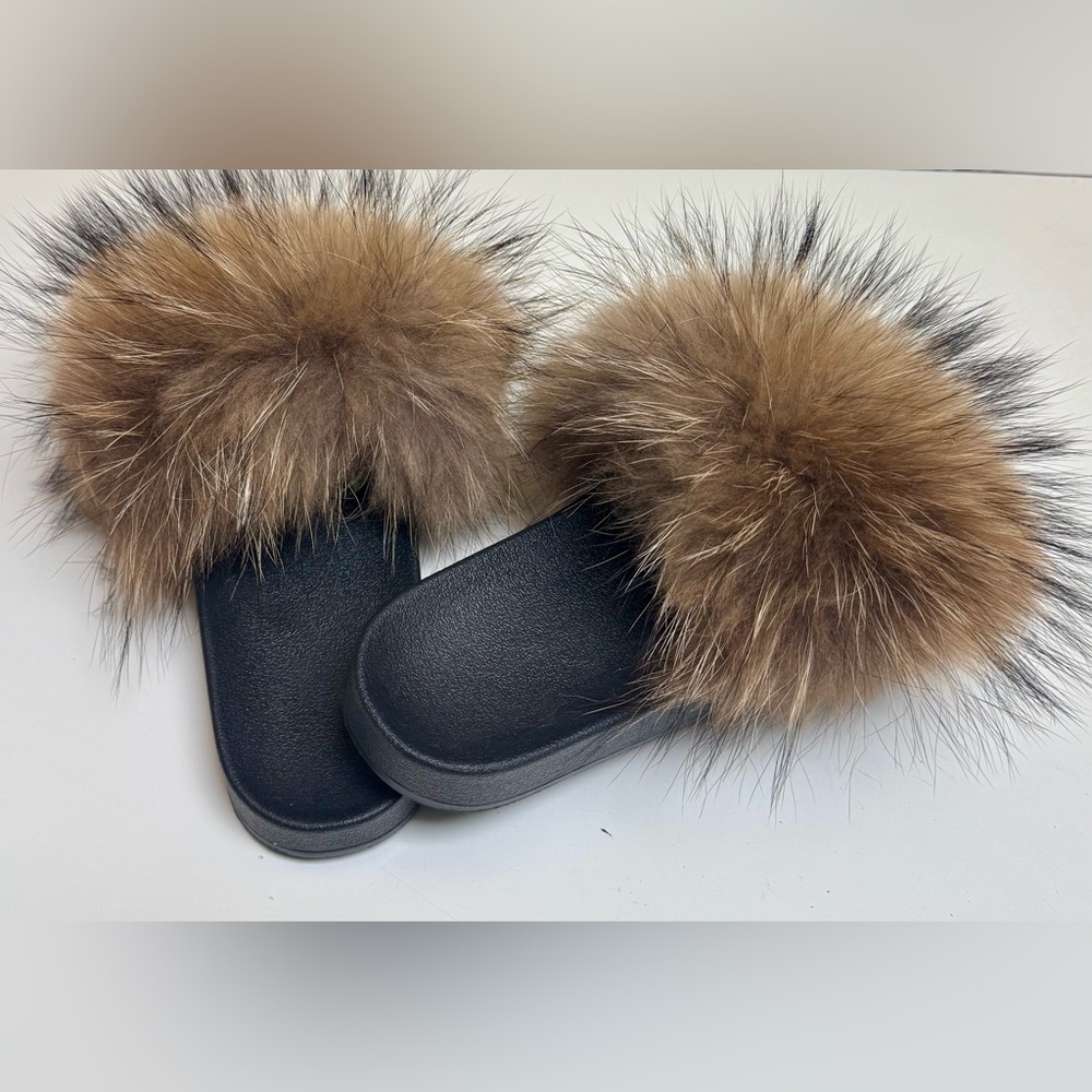 Genuine fluffy, fox fur pom-pom slides flip-flops SZ9